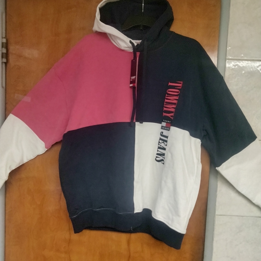 Authentic Tommy Hilfiger Mens Hoodie XL. New w/ Orig.Tag. Super nice